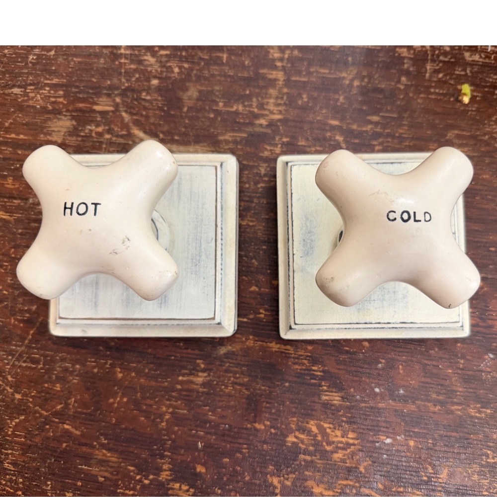 Ohio Wholesale Vintage Farmhouse Faucet Handle Wall Hooks Pair